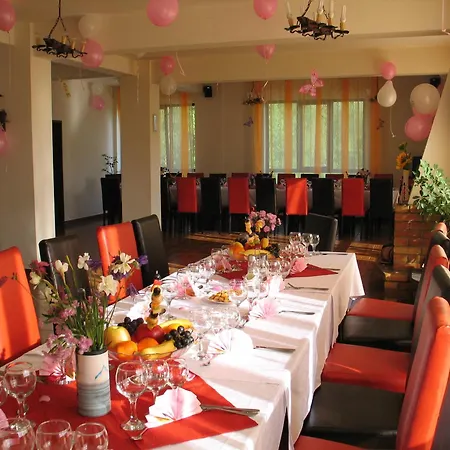 Gasthof Pensiunea Veverita Valea Doftanei 3*